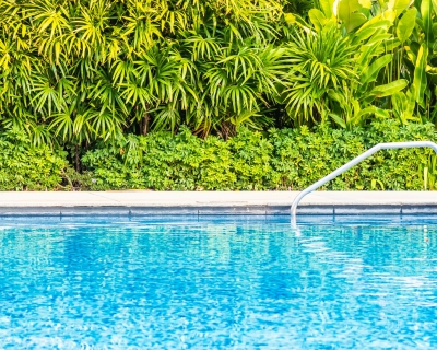 Criana de 1 ano e 9 meses morre aps cair em piscina
