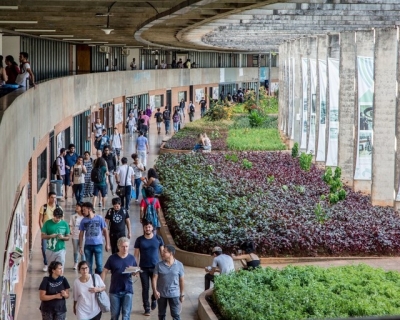 Mais professores e tcnicos: governo autoriza novas contrataes para universidades federais