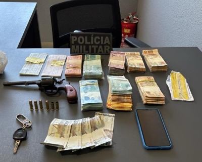 Pol�cia Militar det�m quadrilha ap�s roubo, tentativa de homic�dio e recupera mais de R$ 75 mil