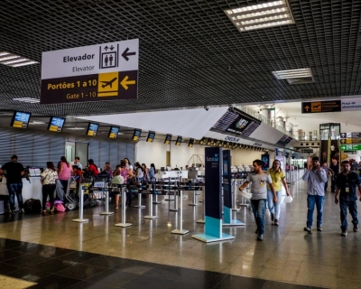 Procon Estadual apura legalidade de nova tarifa B�sica de companhias a�reas em MT