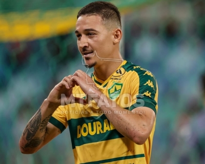 Surpresa no Dourado: Alisson Safira pode voltar a campo contra o Amazonas 