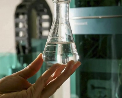 Vigil�ncia Sanit�ria divulga novos lotes de bebida sob suspeita de contamina��o por metanol