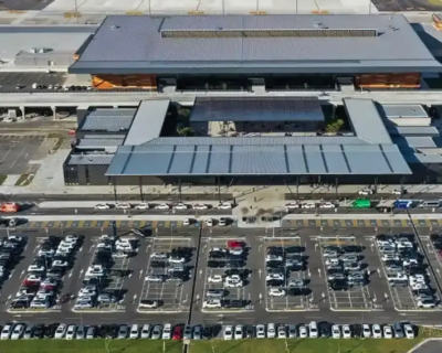 Incidente com avio da Azul fecha aeroporto de Florianpolis