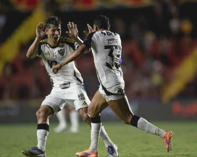 Atl�tico reage com virada rel�mpago em 12 minutos e deixa o Sport � beira do rebaixamento  