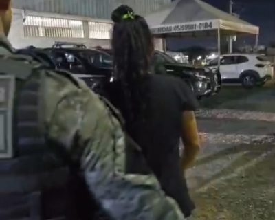 Cuidadora � presa e acusada de usar cart�es de idoso falecido para fazer compras