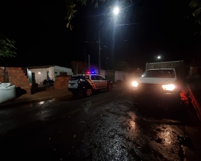 Criminoso invade resid�ncia e mata jovem a tiros em V�rzea Grande