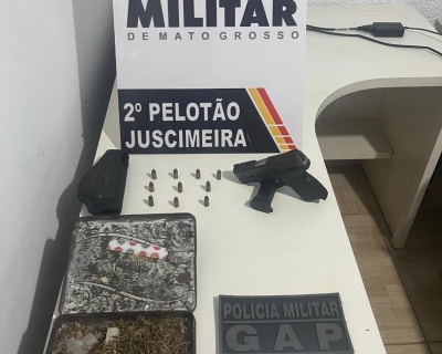 PM prende homem com arma de fogo e maconha dentro de carro em Juscimeira