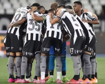 Botafogo larga na frente por classifica��o direta � Libertadores, com Flu e Bahia na cola  