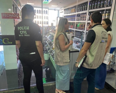 Pol�cia Civil prende dono de loja de suplementos em Cuiab� por venda de anabolizantes