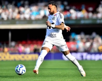 Com show de Neymar, Santos bate o Sport, sai do Z-4 e ganha flego na tabela 