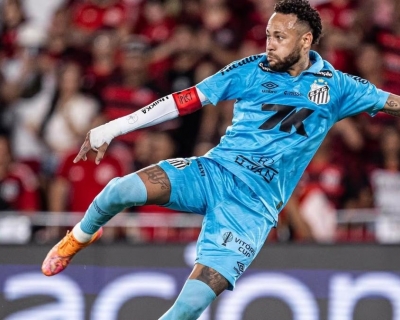 Tecnico da Seleo impe exigncia e afirma: Neymar s ser convocado se atingir 100% da forma