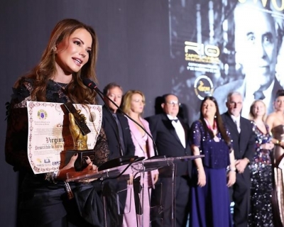 Virginia Mendes  destaque nacional e leva prmio de maior liderana social do Brasil