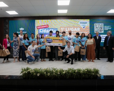 Governo do Estado premia alunos do programa Estudante Cidado do Futuro