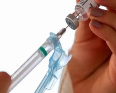 MT recebe mais de 15 mil doses da nova vacina que previne bronquiolite em bebs