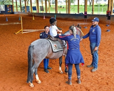 Cuiab passa a oferecer tratamento de equoterapia a pacientes do SUS