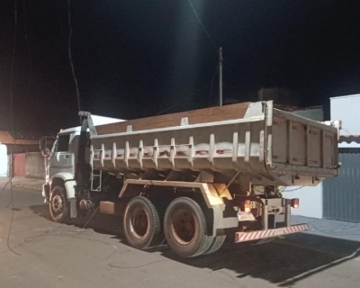 Pol�cia Militar prende homem e recupera caminh�o furtado em Pontal do Araguaia