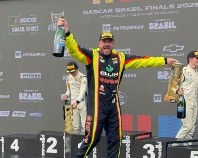 Piloto de MT conquista t�tulo nacional e domina a temporada da NASCAR Brasil