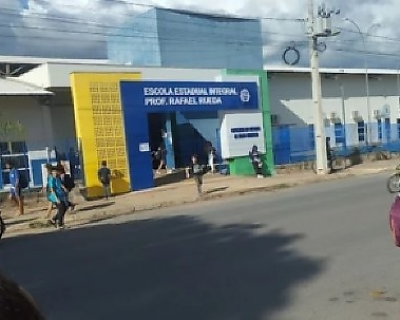 Aluna de 12 anos denuncia agress�es motivadas por intoler�ncia religiosa em escola de Cuiab�