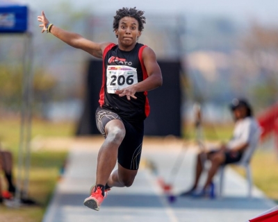 �� um recurso essencial para o desenvolvimento do atleta�, afirma recordista mundial sobre a bolsa do Governo de MT