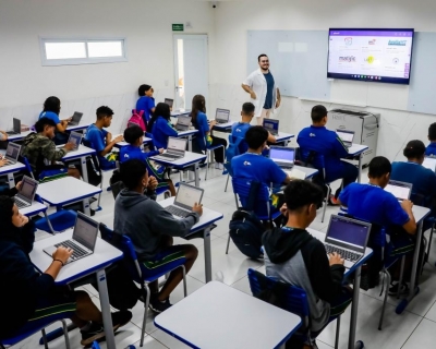 Rede Estadual de MT encerra ano letivo de 2025 com reuni�es de Conselhos de Classe e f�rias escolares