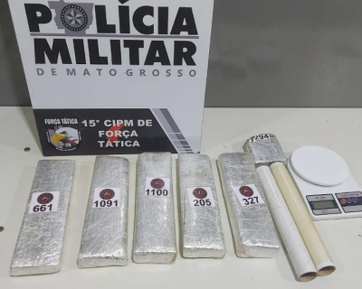 For�a T�tica prende dois homens e apreende tabletes e por��es de maconha em V�rzea Grande