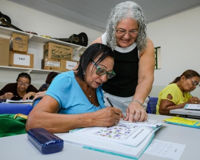 Mais MT Muxirum alfabetiza mais de 18 mil pessoas em 2025 e consolida pol�tica de inclus�o educacional