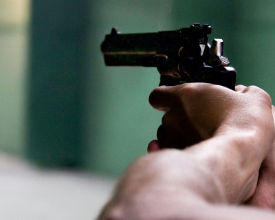 Jovem � executado a tiros dentro de casa em C�ceres