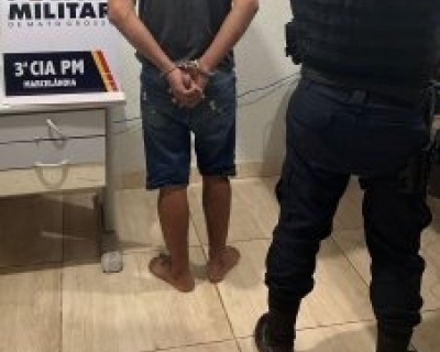 Vizinho � preso ap�s ser flagrado espionando mulher no banho em MT