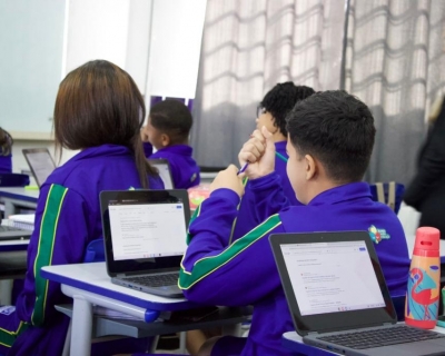 Parceria entre Seduc e Sicredi refor�a programa de Educa��o Financeira da Rede Estadual de Ensino