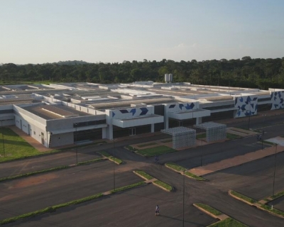 Obras dos quatro novos Hospitais Regionais avan�am em Mato Grosso