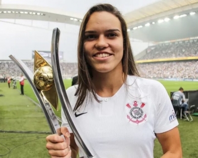Ana Vit�ria acerta retorno ao Corinthians ap�s passagem pela Europa