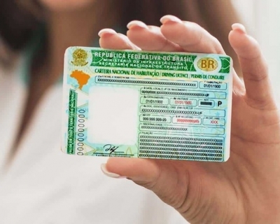 Nova regra permite renova��o autom�tica da CNH para motoristas sem infra��es