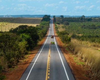 Governo de MT investe em asfalto para melhorar log�stica do sudeste mato-grossense