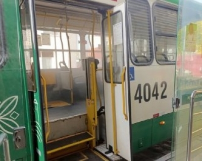 Pane el�trica provoca inc�ndio em �nibus na Esta��o Alencastro, em Cuiab�(V�deo)