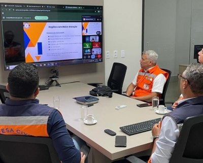 Defesa Civil do Estado refor�a alerta de chuvas intensas a coordenadores municipais