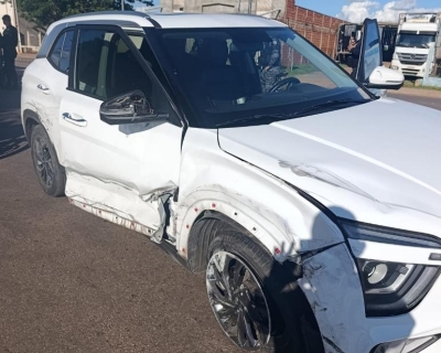 PM prende dois faccionados, recupera carro roubado e apreende arma de fogo