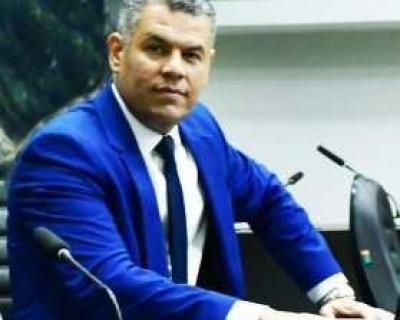 Calor extremo causa pelo menos 10 mortes em Cuiab�