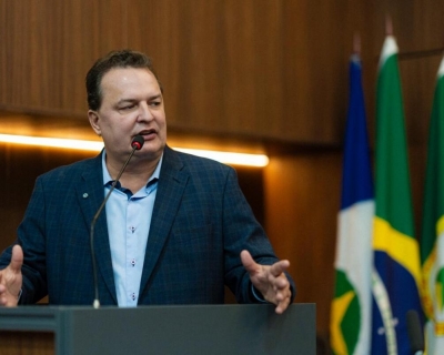 200 anos de Constitui��o, da �Noite da Agonia� � For�a da Democracia