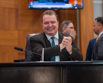 Presidente da ALMT, Max Russi se torna peça-chave no equilíbrio político estadual