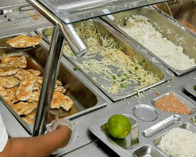 Alimentação mais acessível: UFMT fixa novos valores no Restaurante Universitário