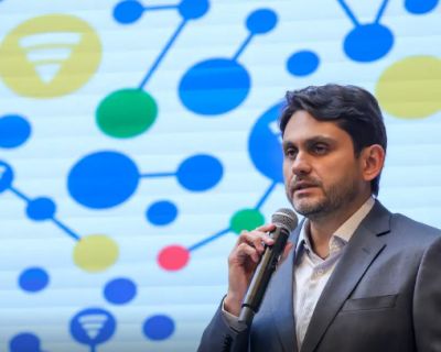 Ampliao da rede de internet 5G permite acesso a 96% da populao