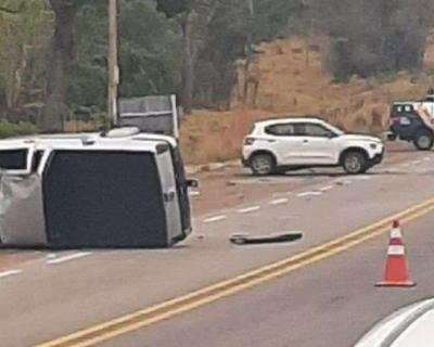 Homem morre e duas pessoas ficam feridas em acidente na zona rural de Guiratinga