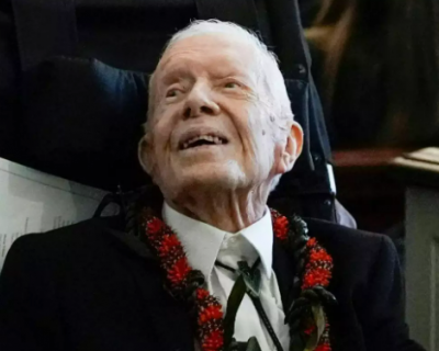 Aos 100 anos, o ex-presidente americano Jimmy Carter vota nas eleies presidenciais de 2024