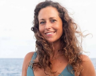 Surfista italiana morre aps ser atingida por peixe-espada na Indonsia