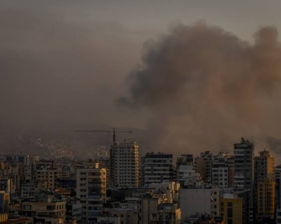 Israel realiza ataques areos em Beirute, destruindo prdios e causando incndios