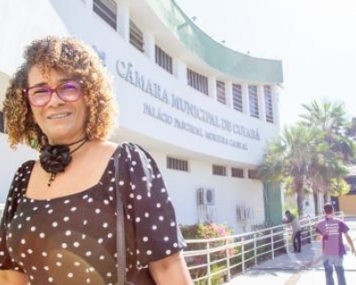 Edna Sampaio celebra volta para a Cmara na tera