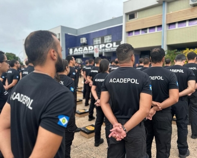 Pol�cia Civil realiza formatura de delegados, escriv�es e investigadores na segunda-feira (11)