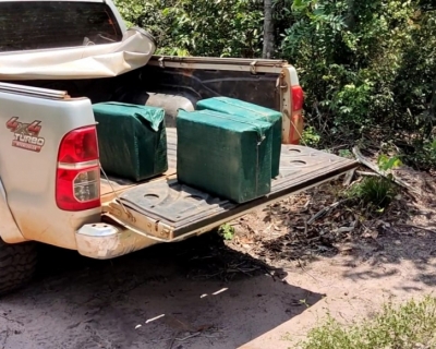 Gefron apreende 500 quilos de droga e duas caminhonetes em Campos de J�lio