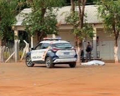 Homem � encontrado morto no p�tio de empresa em Lucas do Rio Verde