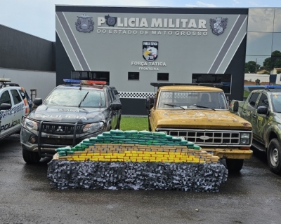 Polcia apreende 113 tabletes de cocana em veculo; prejuzo ao crime  de R$ 2,2 milhes
